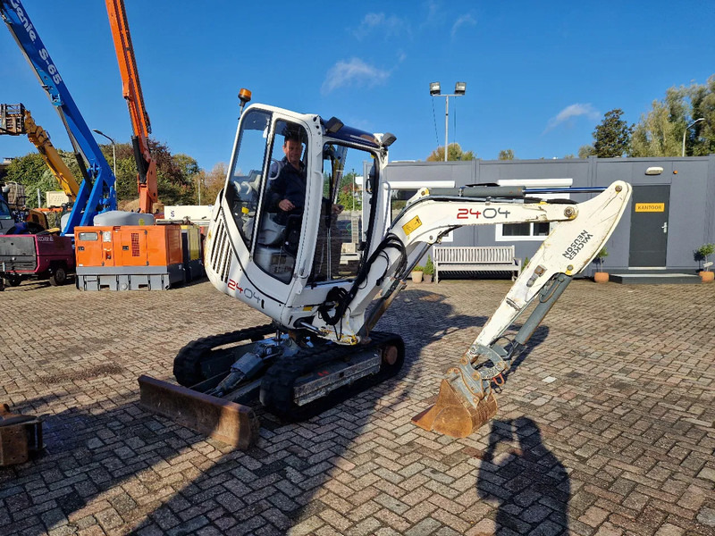 حفارة مُصَّغرة WACKER NEUSON 2404RD met nivelleersysteem, mountain proof: صورة 1