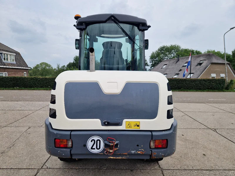 Yanmar TL80 / Terex TL80 / Schaeff TL80 very low hours! - اللودر بعجل: صورة 5 Yanmar TL80 / Terex TL80 / Schaeff TL80 very low hours! - اللودر بعجل: صورة 5