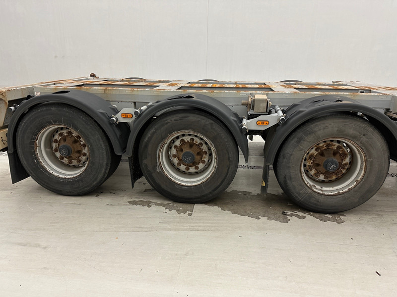 Broshuis Polyvalent skelet ADR 2 x 20-30-40-45 ft* - نصف مقطورة لنقل الحاويات: صورة 4 Broshuis Polyvalent skelet ADR 2 x 20-30-40-45 ft* - نصف مقطورة لنقل الحاويات: صورة 4