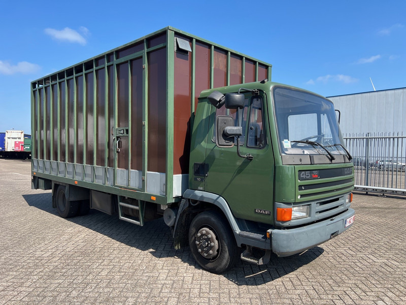 DAF 45.160 - شاحنة نقل خيل: صورة 3 DAF 45.160 - شاحنة نقل خيل: صورة 3