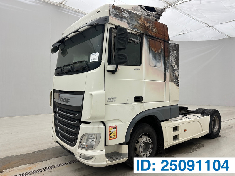 DAF XF 460 Space Cab - وحدة جر: صورة 1 DAF XF 460 Space Cab - وحدة جر: صورة 1