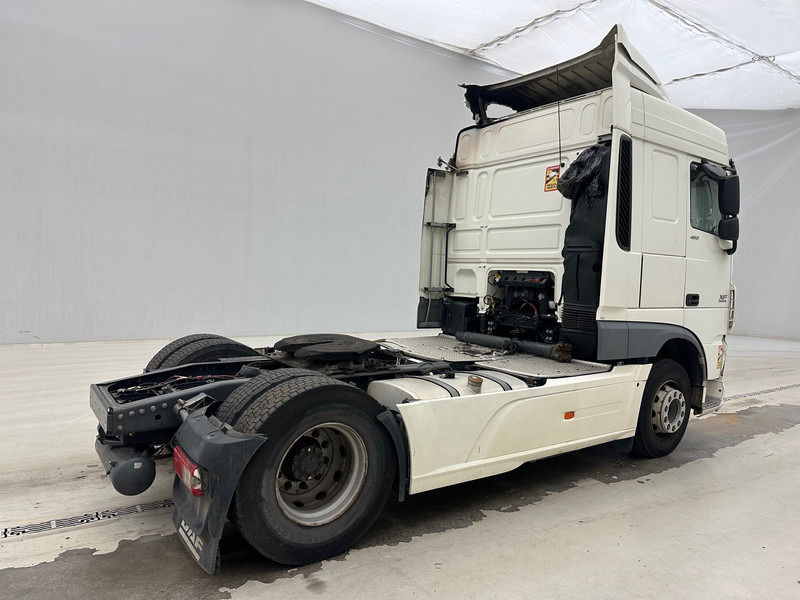 DAF XF 460 Space Cab - وحدة جر: صورة 5 DAF XF 460 Space Cab - وحدة جر: صورة 5