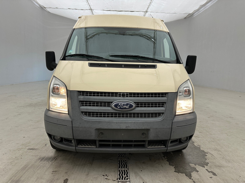 Ford Transit 125 - فان: صورة 2 Ford Transit 125 - فان: صورة 2