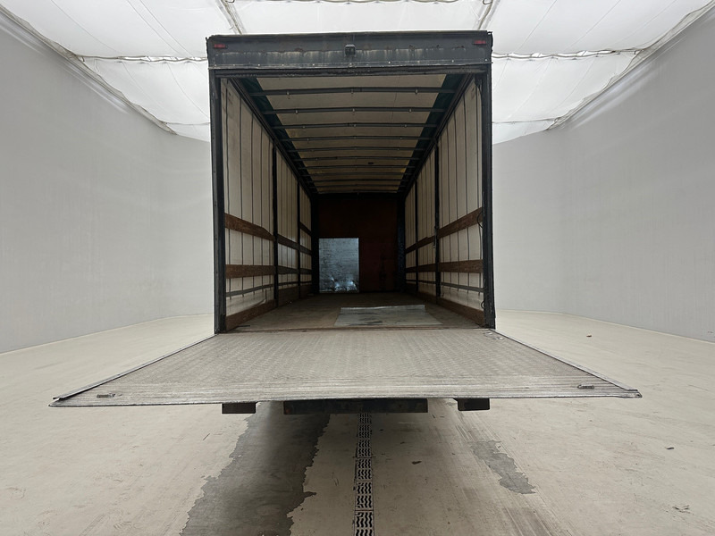 Iveco Eurocargo 180E28 - شاحنة ستارة: صورة 5 Iveco Eurocargo 180E28 - شاحنة ستارة: صورة 5