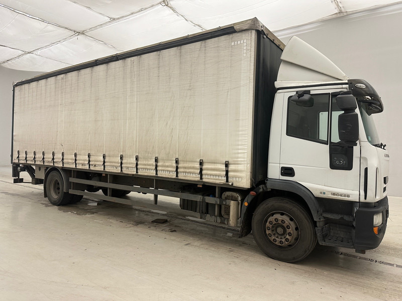 Iveco Eurocargo 180E28 - شاحنة ستارة: صورة 3 Iveco Eurocargo 180E28 - شاحنة ستارة: صورة 3
