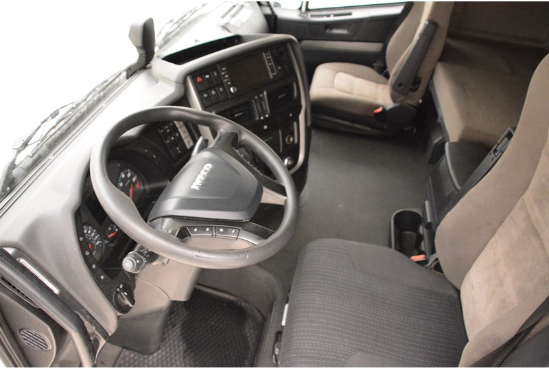 وحدة جر Iveco Stralis AS440S40 LNG Natural Power*: صورة 10
