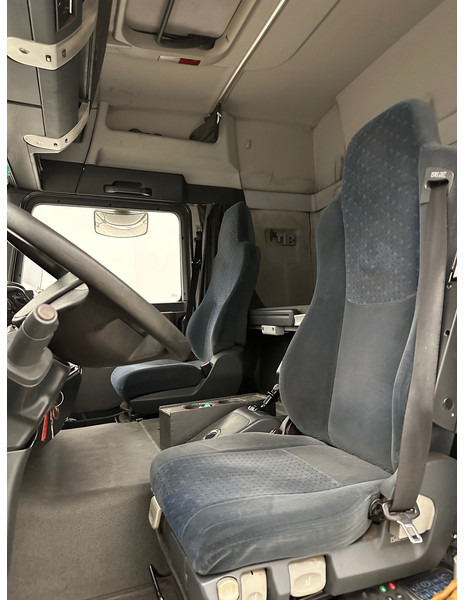 شاحنات الحاويات / جسم علوي قابل للتغيير شاحنة MAN TGA 18.390: صورة 10 شاحنات الحاويات / جسم علوي قابل للتغيير شاحنة MAN TGA 18.390: صورة 10