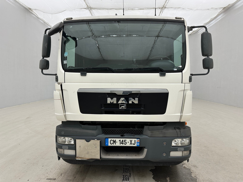 MAN TGM 26.340 - 6x2 - شاحنة صهريج: صورة 2 MAN TGM 26.340 - 6x2 - شاحنة صهريج: صورة 2