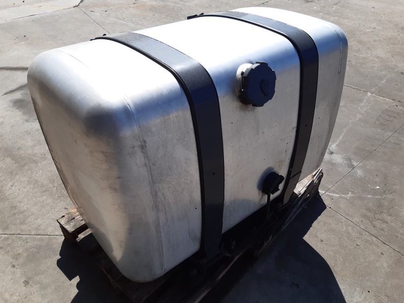 Mercedes-Benz A9604704602 480 liter - خزان الوقود: صورة 3 Mercedes-Benz A9604704602 480 liter - خزان الوقود: صورة 3