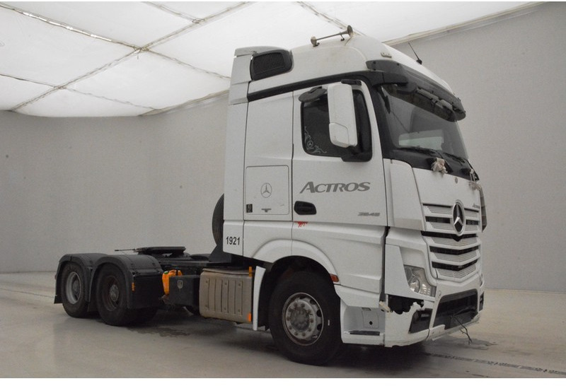 Mercedes-Benz Actros 2645 - 6x4 "NON-EU" - وحدة جر: صورة 3 Mercedes-Benz Actros 2645 - 6x4 "NON-EU" - وحدة جر: صورة 3