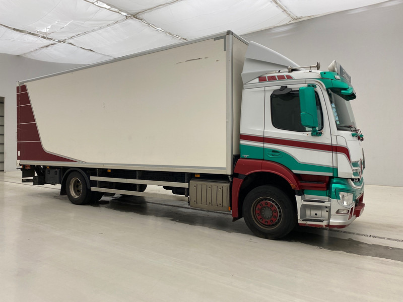 Mercedes-Benz Antos 1832* - شاحنة مقفلة: صورة 3 Mercedes-Benz Antos 1832* - شاحنة مقفلة: صورة 3