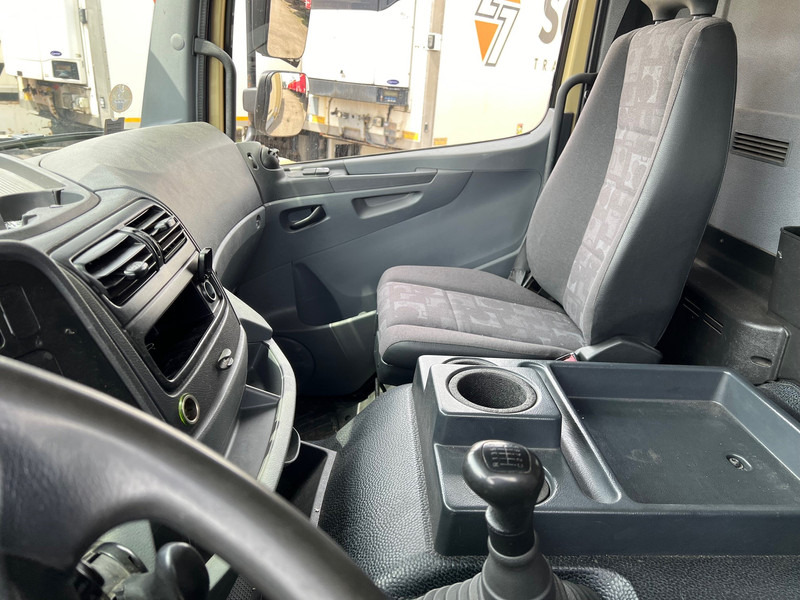 شاحنة ستارة Mercedes-Benz Axor 1828: صورة 13