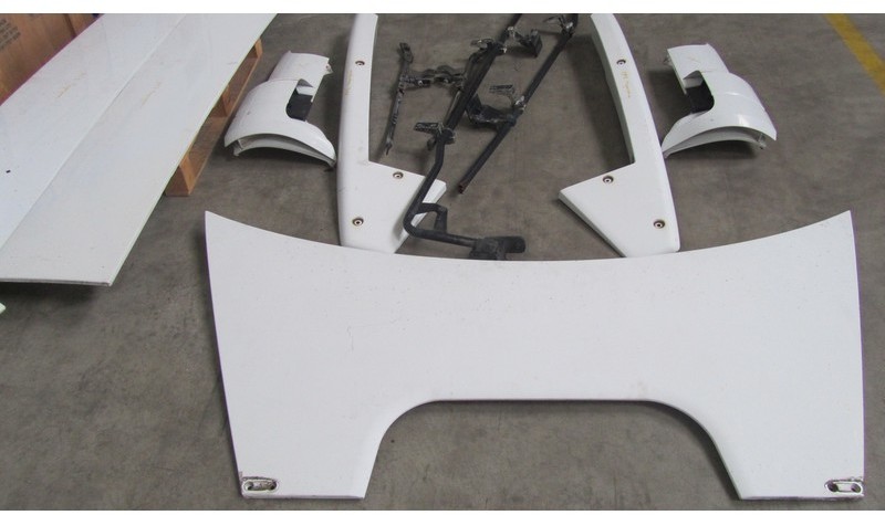 Mercedes-Benz Spoilerset MP2-MP3 Megaspace - الكابينة والداخلية: صورة 2 Mercedes-Benz Spoilerset MP2-MP3 Megaspace - الكابينة والداخلية: صورة 2