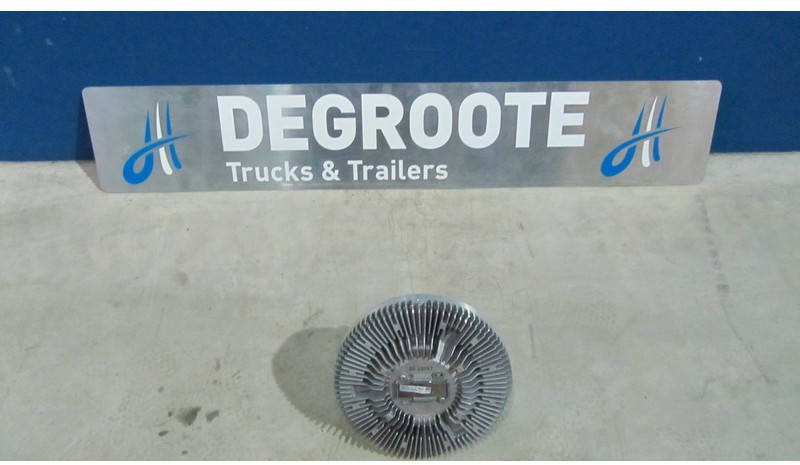 Mercedes-Benz Visco 8MV376728-401 - المحرك و قطع الغيار: صورة 1 Mercedes-Benz Visco 8MV376728-401 - المحرك و قطع الغيار: صورة 1