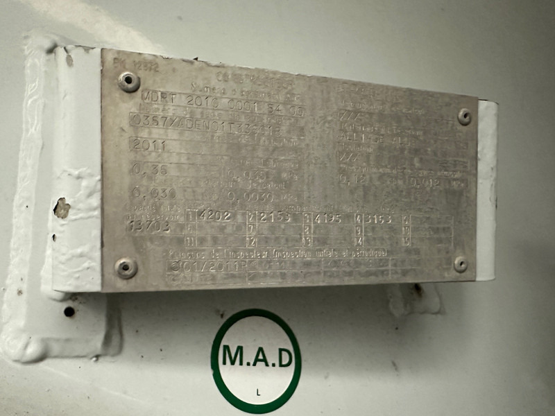 Renault Premium 270 DXi - شاحنة صهريج: صورة 5 Renault Premium 270 DXi - شاحنة صهريج: صورة 5