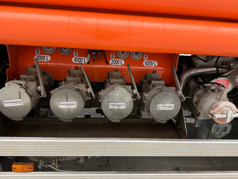 Renault Premium 340 DXi - شاحنة صهريج: صورة 4 Renault Premium 340 DXi - شاحنة صهريج: صورة 4