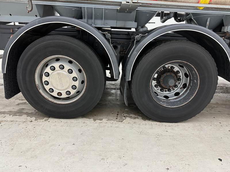 Scania P310 - 6x2 - شاحنة صهريج: صورة 4 Scania P310 - 6x2 - شاحنة صهريج: صورة 4