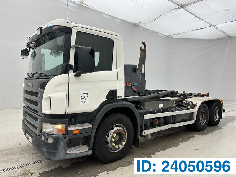 Scania P420 - 6x2* - شاحنة ذات خطاف: صورة 1 Scania P420 - 6x2* - شاحنة ذات خطاف: صورة 1