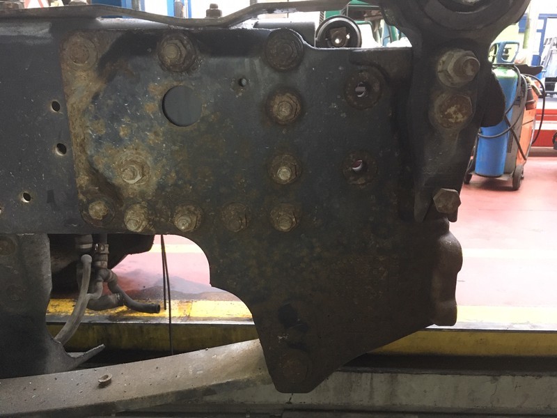 Volvo 20892761 & 20892762 20892761 & 20892762 - إطار/ شاسيه: صورة 1 Volvo 20892761 & 20892762 20892761 & 20892762 - إطار/ شاسيه: صورة 1