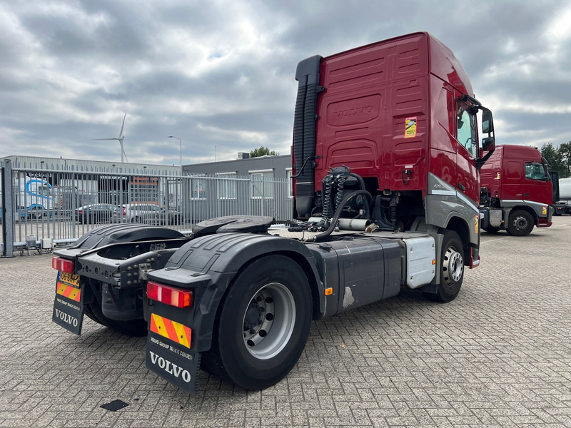 Volvo FH 420 Globetrotter - ADR - وحدة جر: صورة 4 Volvo FH 420 Globetrotter - ADR - وحدة جر: صورة 4