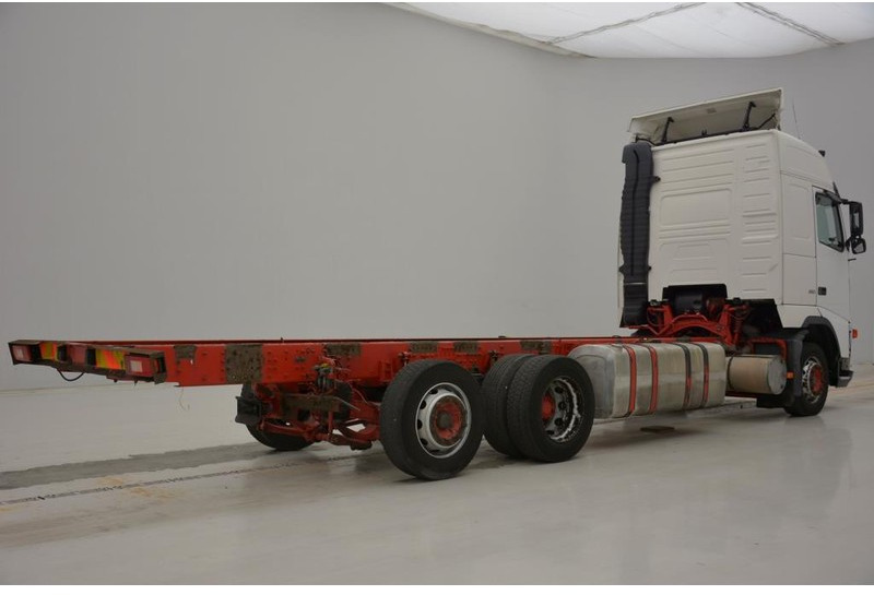 Volvo FH12.380 - 6x2 Globetrotter* - شاحنة هيكل كابينة: صورة 4 Volvo FH12.380 - 6x2 Globetrotter* - شاحنة هيكل كابينة: صورة 4