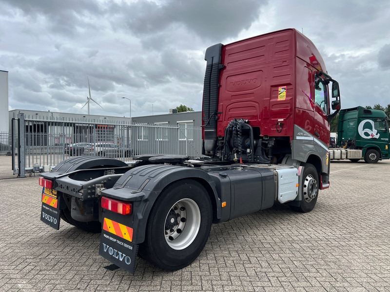 Volvo FH13.420 Globetrotter - ADR - وحدة جر: صورة 4 Volvo FH13.420 Globetrotter - ADR - وحدة جر: صورة 4