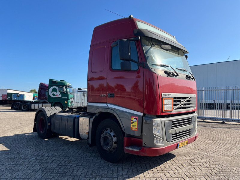 Volvo FH13.420 Globetrotter - ADR - وحدة جر: صورة 3 Volvo FH13.420 Globetrotter - ADR - وحدة جر: صورة 3