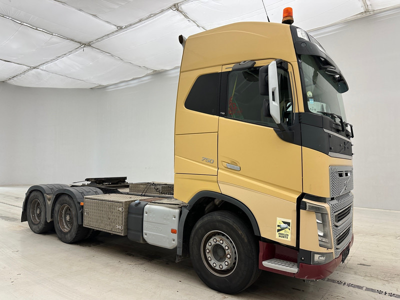 Volvo FH16.750 - 6x4 - وحدة جر: صورة 3 Volvo FH16.750 - 6x4 - وحدة جر: صورة 3