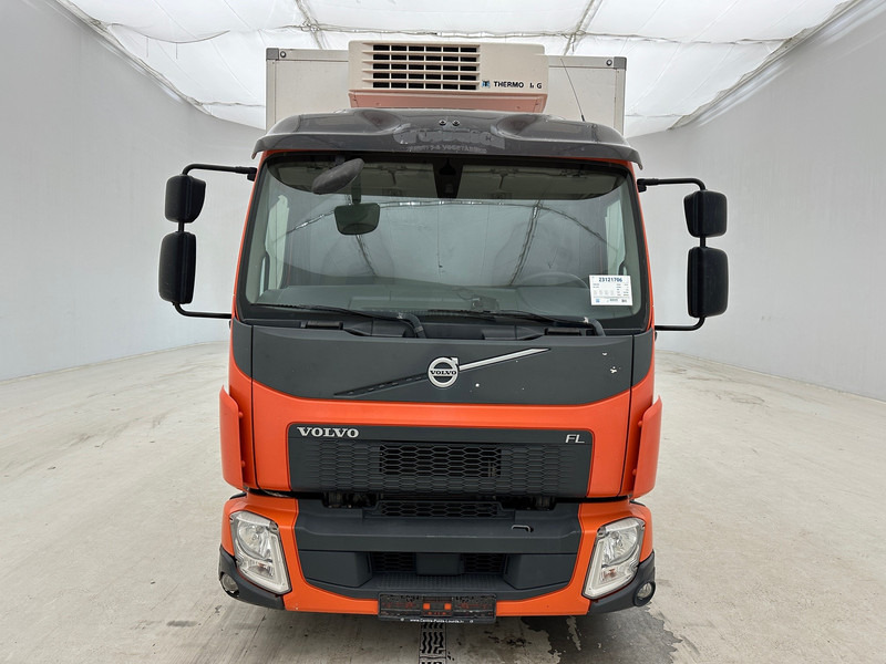 Volvo FL 210 - شاحنة الفريزر: صورة 2 Volvo FL 210 - شاحنة الفريزر: صورة 2