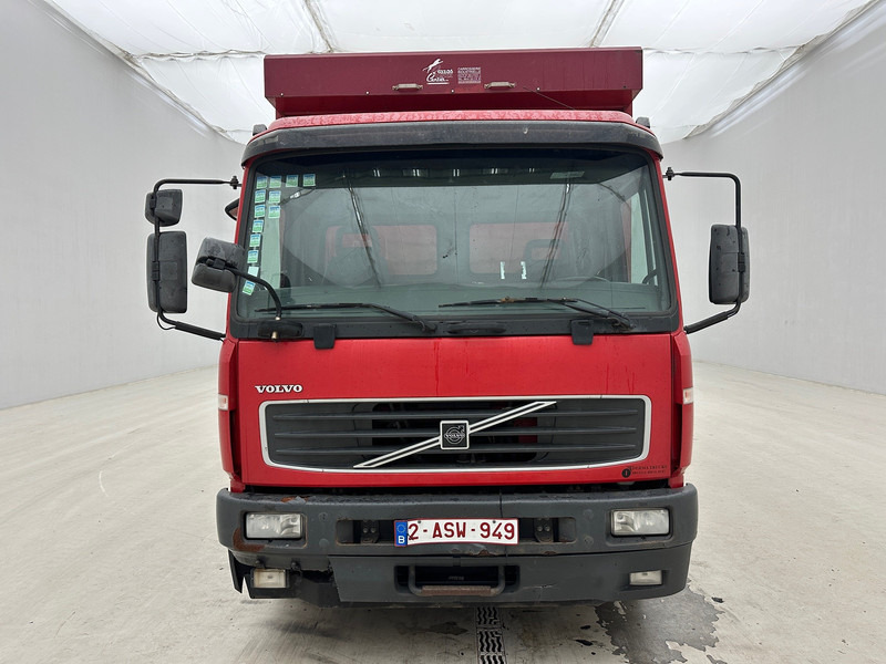 Volvo FL 220 - شاحنة ستارة: صورة 2 Volvo FL 220 - شاحنة ستارة: صورة 2