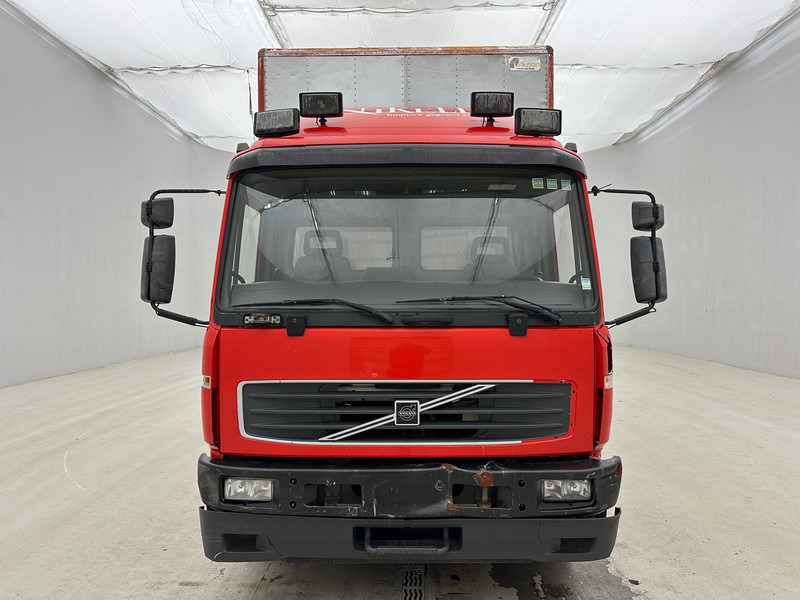 Volvo FL 220 - شاحنات الحاويات / جسم علوي قابل للتغيير شاحنة: صورة 2 Volvo FL 220 - شاحنات الحاويات / جسم علوي قابل للتغيير شاحنة: صورة 2