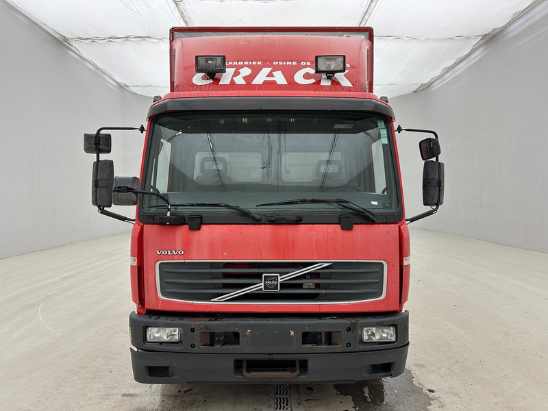 Volvo FL 220 - شاحنات الحاويات / جسم علوي قابل للتغيير شاحنة: صورة 2 Volvo FL 220 - شاحنات الحاويات / جسم علوي قابل للتغيير شاحنة: صورة 2