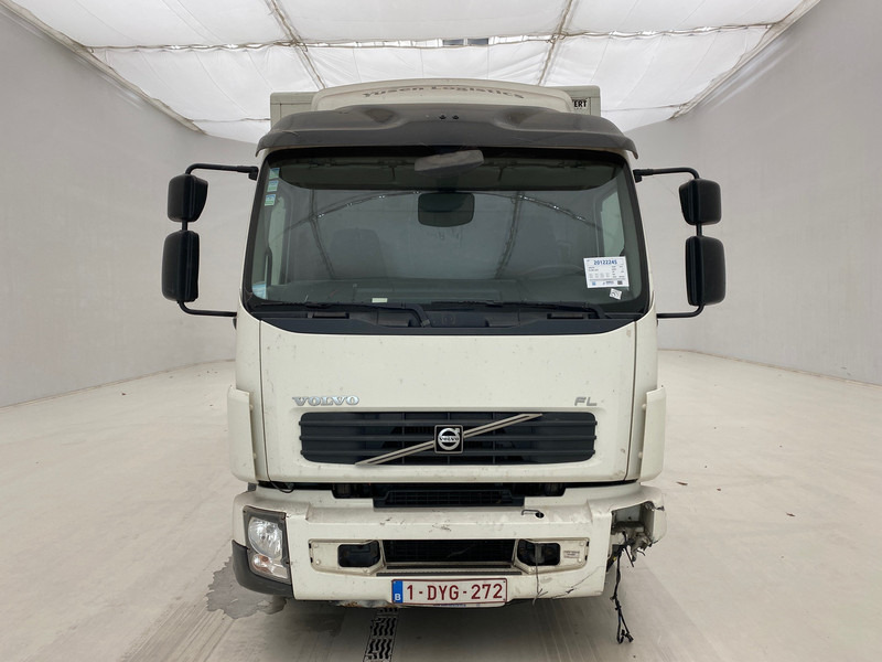 Volvo FL 240* - شاحنة مقفلة: صورة 2 Volvo FL 240* - شاحنة مقفلة: صورة 2