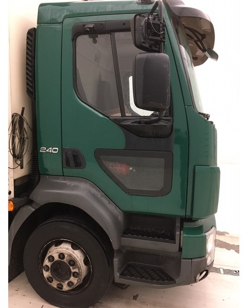 Volvo FL Volvo FL - الكابينة والداخلية: صورة 5 Volvo FL Volvo FL - الكابينة والداخلية: صورة 5