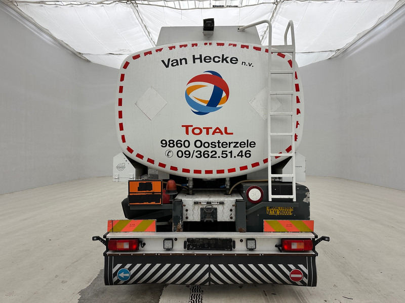 Volvo FM 300 - 6x2 - شاحنة صهريج: صورة 5 Volvo FM 300 - 6x2 - شاحنة صهريج: صورة 5