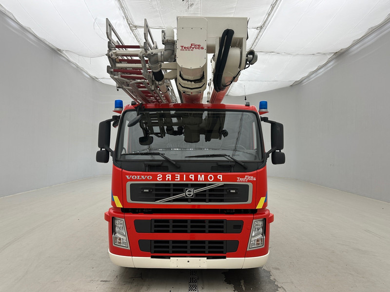 Volvo MAGIRUS ALP330 - FM 340 - 6x4 - سيارة إطفاء: صورة 2 Volvo MAGIRUS ALP330 - FM 340 - 6x4 - سيارة إطفاء: صورة 2
