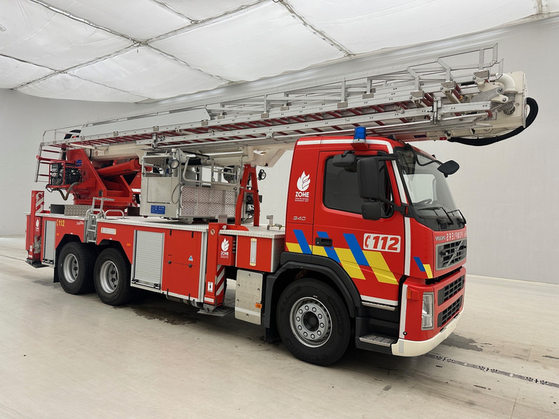 Volvo MAGIRUS ALP330 - FM 340 - 6x4 - سيارة إطفاء: صورة 3 Volvo MAGIRUS ALP330 - FM 340 - 6x4 - سيارة إطفاء: صورة 3