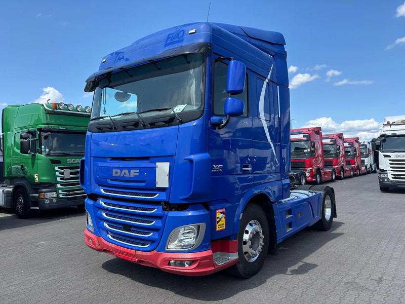 DAF XF 510 Spacecab Euro 6 - وحدة جر: صورة 1 DAF XF 510 Spacecab Euro 6 - وحدة جر: صورة 1