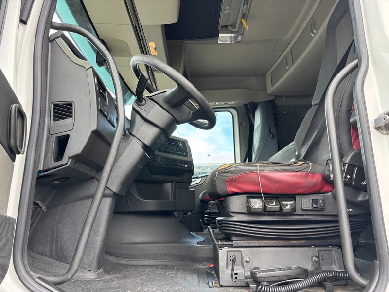 Volvo FH 500 6X2 Euro 6 - شاحنة هيكل كابينة: صورة 5 Volvo FH 500 6X2 Euro 6 - شاحنة هيكل كابينة: صورة 5