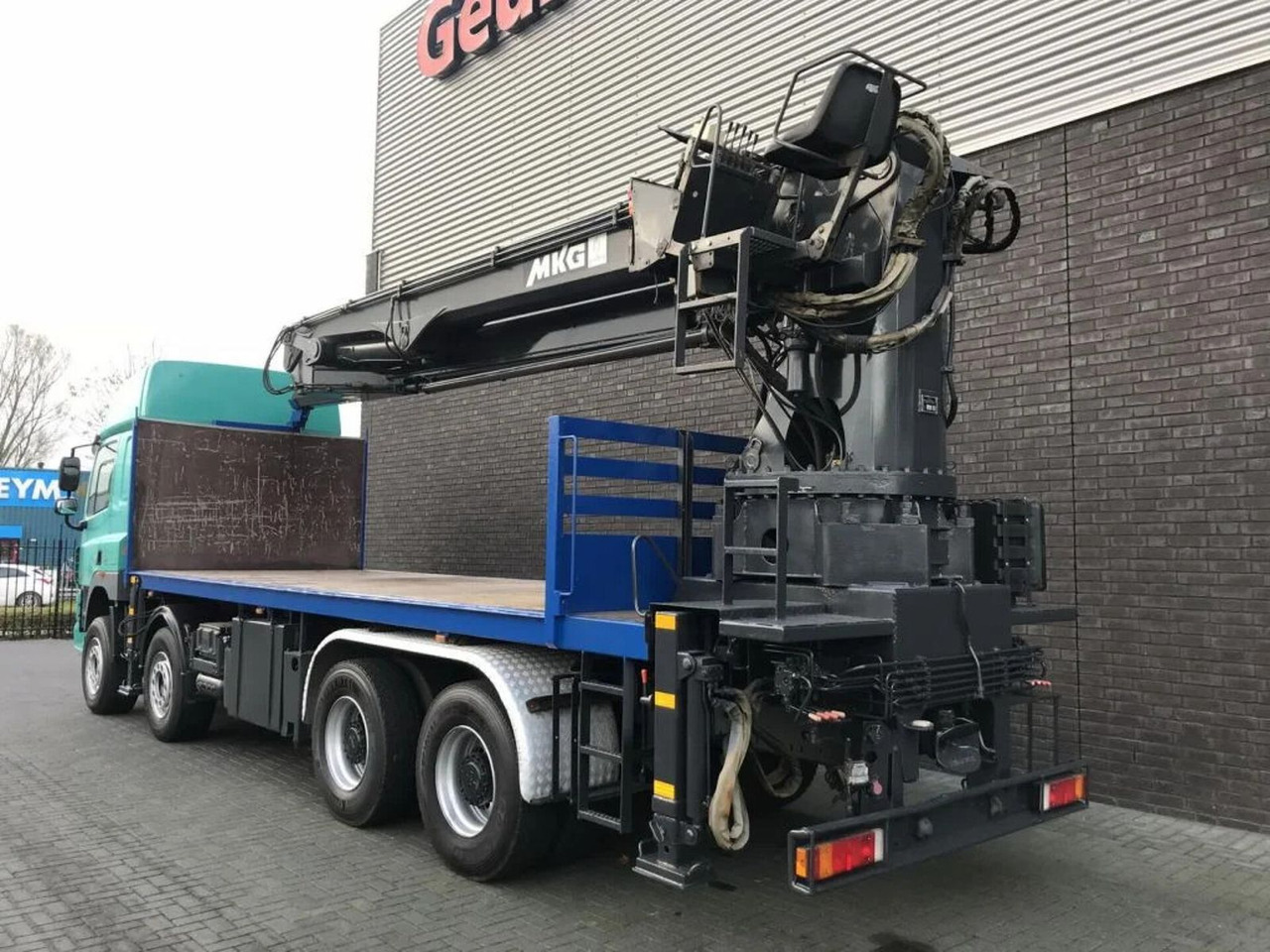 DAF CF 460 8X4 + MKG HMK 401/kran/kraan/Montagekran/ - شاحنة كرين: صورة 3 DAF CF 460 8X4 + MKG HMK 401/kran/kraan/Montagekran/ - شاحنة كرين: صورة 3
