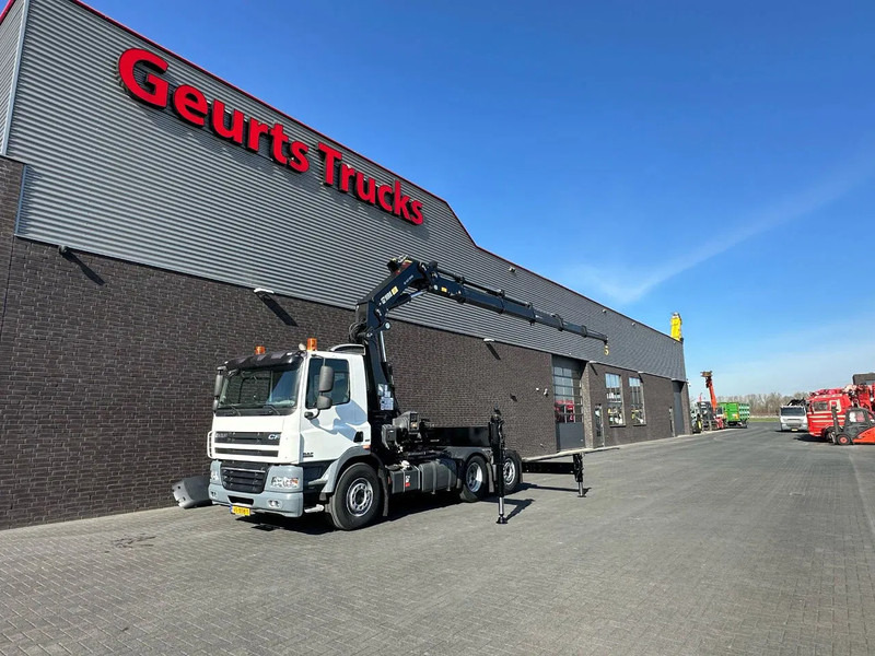 DAF CF 85 410 6X2 + HIAB 422EP-5 HIPRO TREKKER/SATTELZUG/TRACTOR UNIT/ CAMION - شاحنة كرين: صورة 4 DAF CF 85 410 6X2 + HIAB 422EP-5 HIPRO TREKKER/SATTELZUG/TRACTOR UNIT/ CAMION - شاحنة كرين: صورة 4