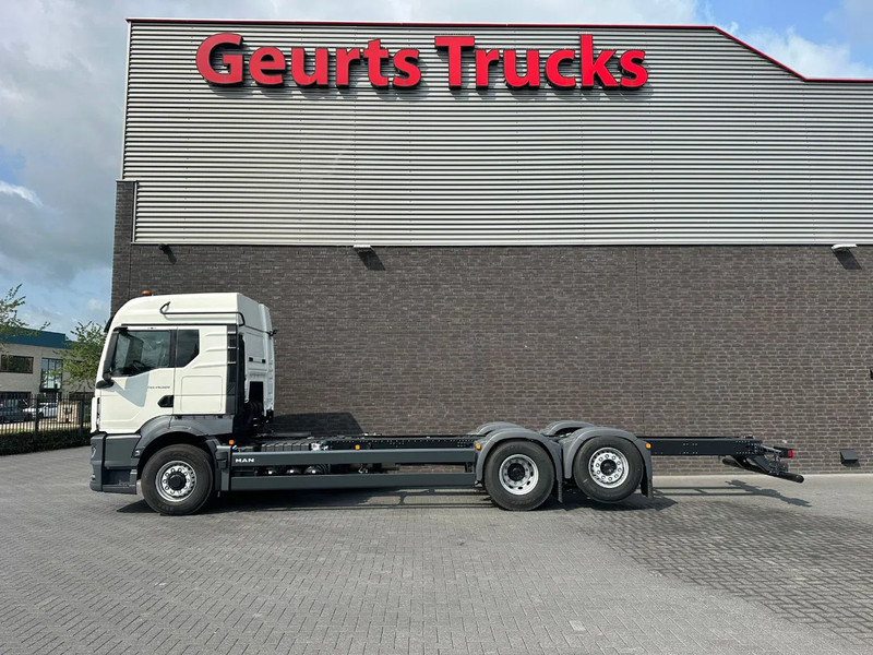 MAN TGS 26.520 6X2H-4 BL CH HYDRO DRIVE CHASSIS CABINE (NIEUW) - شاحنة هيكل كابينة: صورة 1 MAN TGS 26.520 6X2H-4 BL CH HYDRO DRIVE CHASSIS CABINE (NIEUW) - شاحنة هيكل كابينة: صورة 1