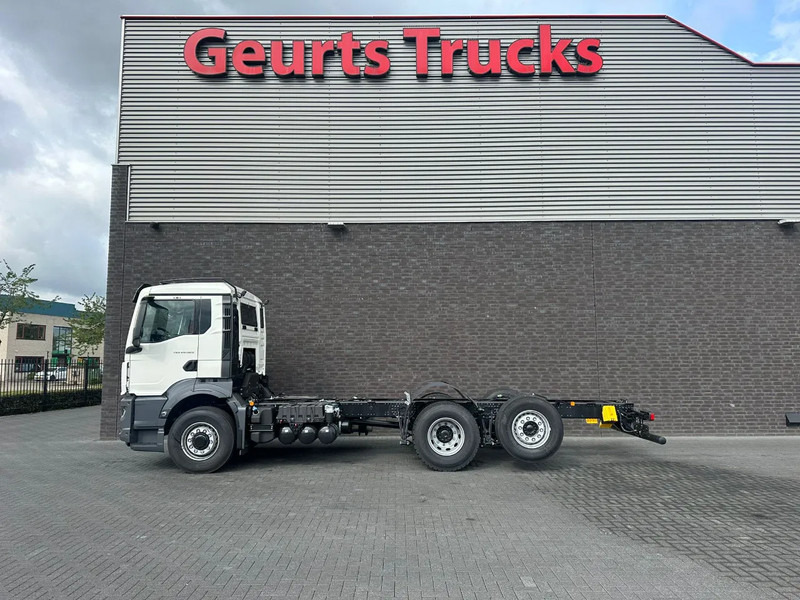 MAN TGS 26.520 6X2H-4 BL CH HYDRO DRIVE CHASSIS CABINE (NIEUW) - شاحنة هيكل كابينة: صورة 1 MAN TGS 26.520 6X2H-4 BL CH HYDRO DRIVE CHASSIS CABINE (NIEUW) - شاحنة هيكل كابينة: صورة 1