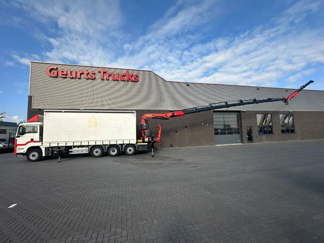 MAN TGS 35.470 8X2 SCHUIFZEIL MET PALFINGER PK37.002 - شاحنة كرين: صورة 4 MAN TGS 35.470 8X2 SCHUIFZEIL MET PALFINGER PK37.002 - شاحنة كرين: صورة 4
