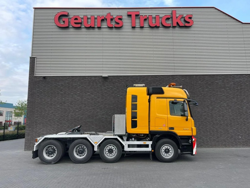 Mercedes-Benz Actros 4165 V8 8X4 SLT TITAN HEAVY DUTY TRACTOR/TREKKER/SZM 250 TON - وحدة جر: صورة 4 Mercedes-Benz Actros 4165 V8 8X4 SLT TITAN HEAVY DUTY TRACTOR/TREKKER/SZM 250 TON - وحدة جر: صورة 4
