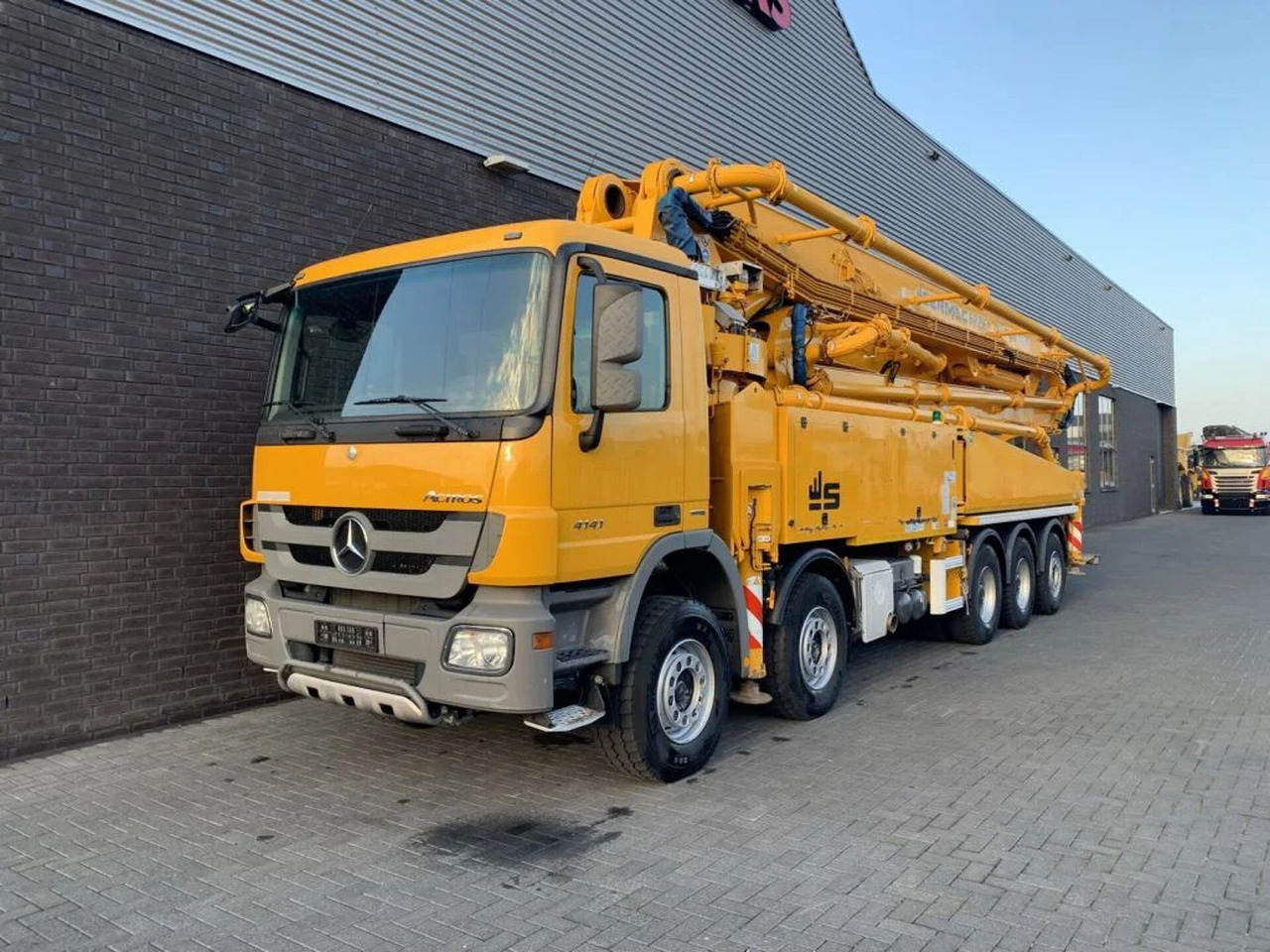 Mercedes-Benz Actros 5041 10X4 + SERMAC 6 RZ 56 METER CONCRETE - مضخة خرسانة: صورة 2 Mercedes-Benz Actros 5041 10X4 + SERMAC 6 RZ 56 METER CONCRETE - مضخة خرسانة: صورة 2