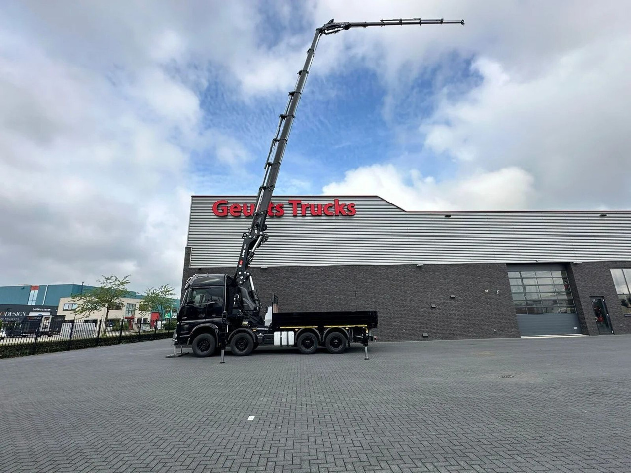 Mercedes-Benz Arocs 3251 8X4 + HIAB 1058 E-8 + JIB 150X-6 JDC Mercedes-Benz Arocs 3251 8X4 + HIAB 1058 E-8 + JIB 150X-6 JDC: صورة 8