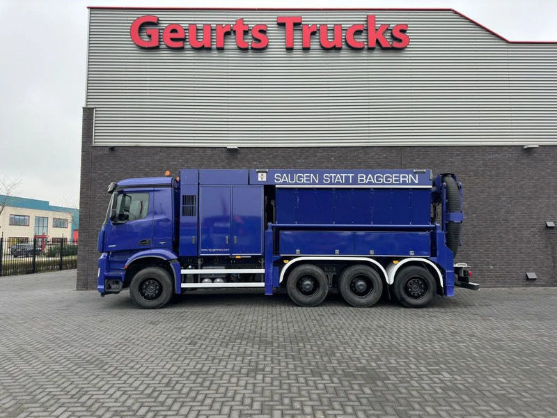 Mercedes-Benz Arocs 3251 8X4 RSP ESE 6 RD 8000 SAUGBAGGER/SUCTIONEXCAVATOR/GRONDZUIGER - شاحنة الشفط: صورة 1 Mercedes-Benz Arocs 3251 8X4 RSP ESE 6 RD 8000 SAUGBAGGER/SUCTIONEXCAVATOR/GRONDZUIGER - شاحنة الشفط: صورة 1