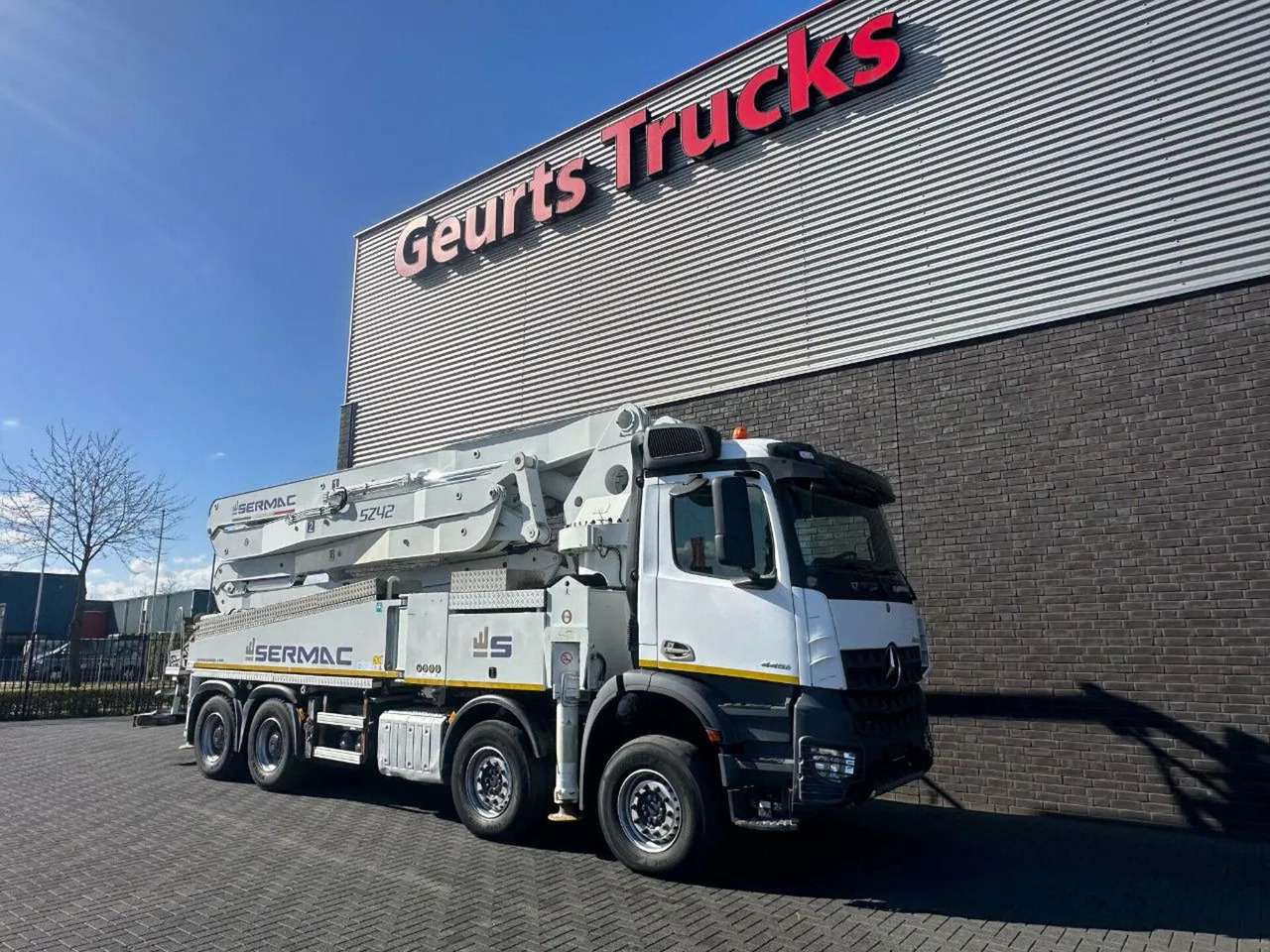 Mercedes-Benz Arocs 4451 8X4 + SERMAC 5Z42 BETONPOMP/BETONPUMP - مضخة خرسانة: صورة 5 Mercedes-Benz Arocs 4451 8X4 + SERMAC 5Z42 BETONPOMP/BETONPUMP - مضخة خرسانة: صورة 5