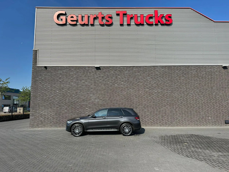 Mercedes-Benz GLC AMG 200 4MATIC - سيارة دفع رباعي: صورة 1 Mercedes-Benz GLC AMG 200 4MATIC - سيارة دفع رباعي: صورة 1